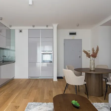 Apartment Wilanow Branickiego Deluxe *