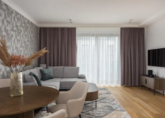 Wilanow Branickiego Deluxe 华沙